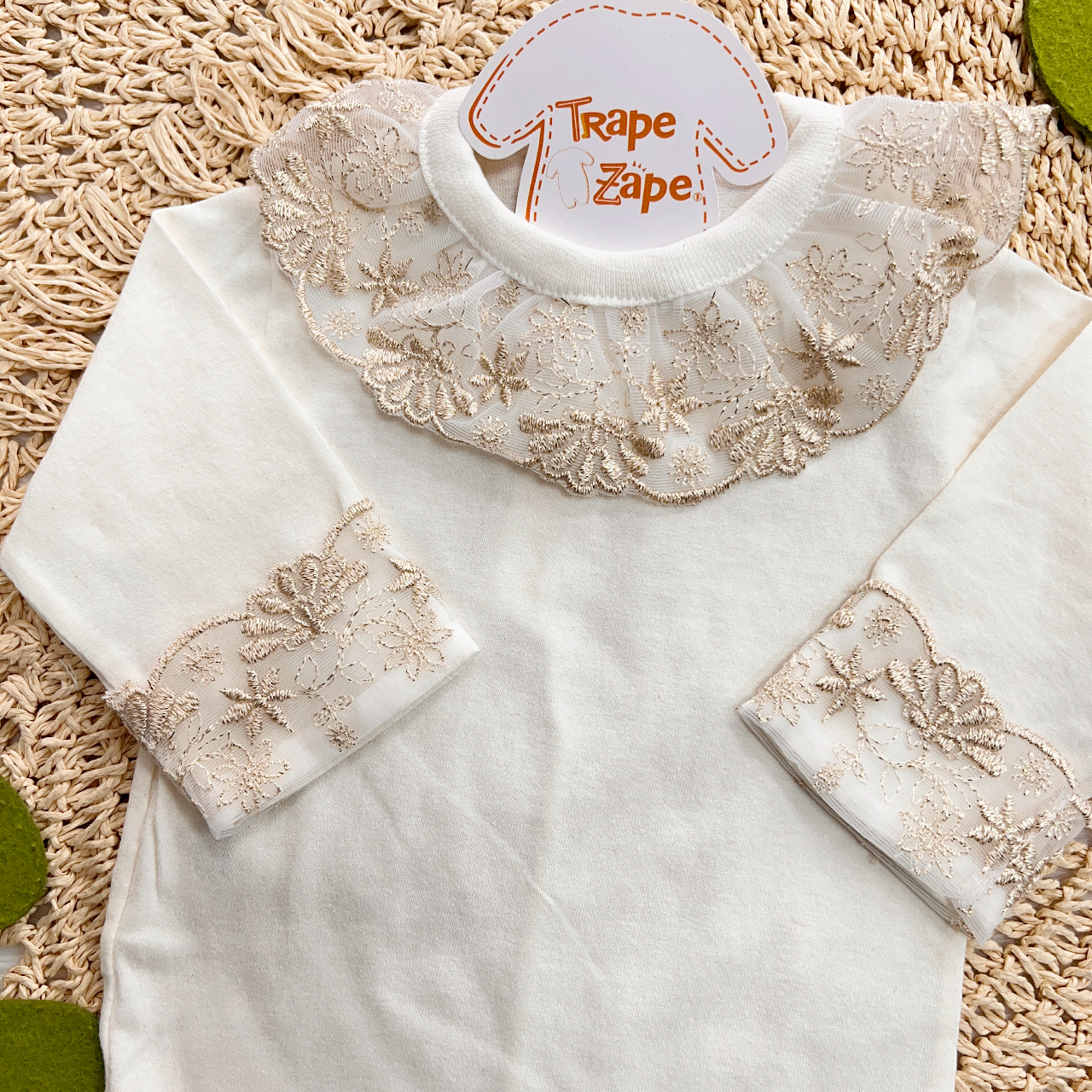   Body Gola Bordada- Grypir com Flores Douradas - Off White